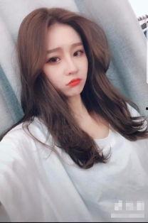 抖音网红琳琳吃瓜,揭秘娱乐圈幕后故事  第1张